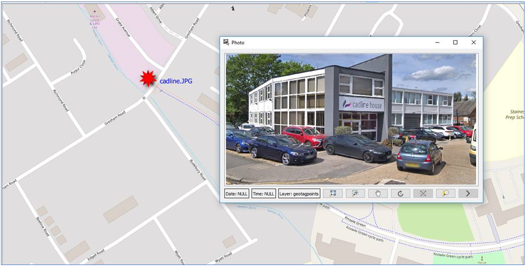 QGIS__Geotagging_Photos_-_14.PNG